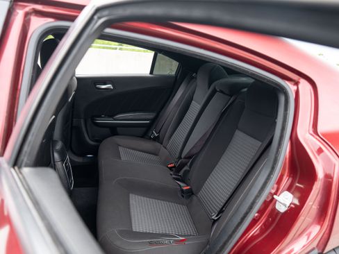 Used 2020 Dodge Charger Scat Pack RWD image 18