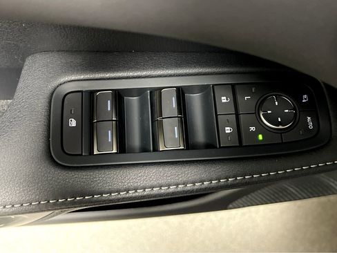 New 2026 Lexus RX 350h AWD/4WD image 40