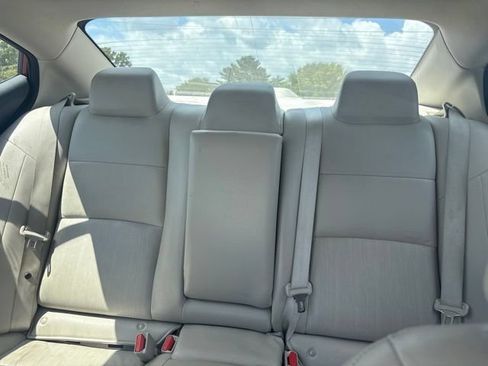 Used 2019 Nissan Altima 2.5 Platinum AWD/4WD image 4