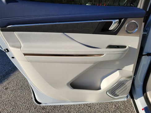 New 2026 Buick Enclave Avenir w/ Super Cruise Package image 15