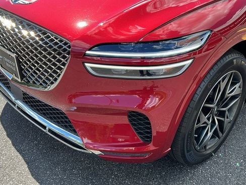 Used 2023 Genesis GV70 2.5T w/ Select Package image 14