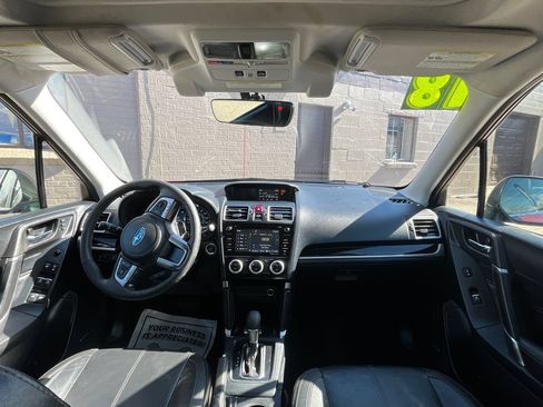 Used 2018 Subaru Forester 2.5i Touring w/ Popular Package #3B AWD/4WD image 17
