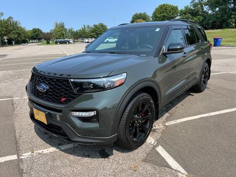 Used 2024 Ford Explorer ST w/ Equipment Group 401A AWD/4WD image 5