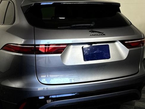 Used 2024 Jaguar F-PACE R-Dynamic S AWD/4WD image 16