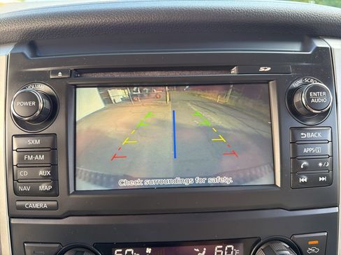 Used 2017 Nissan Titan SV AWD/4WD image 31