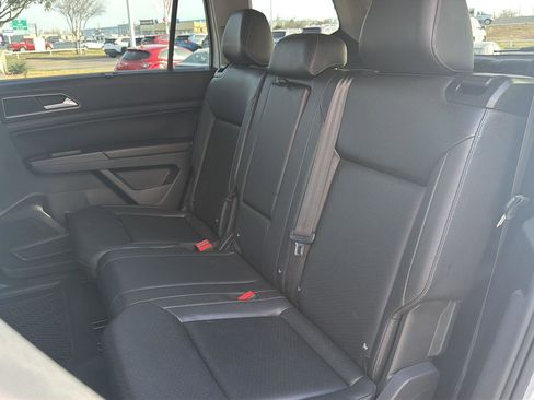 Used 2019 Volkswagen Atlas SE image 13