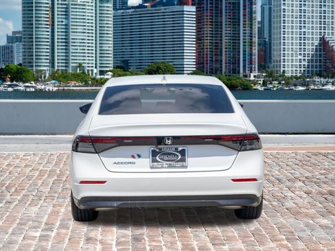 Certified 2023 Honda Accord EX image 6