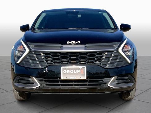 Certified 2023 Kia Sportage LX image 3