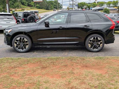 Used 2026 Volvo XC60 B5 Plus w/ Protection Package Premier AWD/4WD image 3