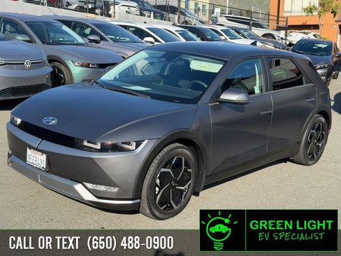 Used 2023 Hyundai Ioniq 5 SEL image 1