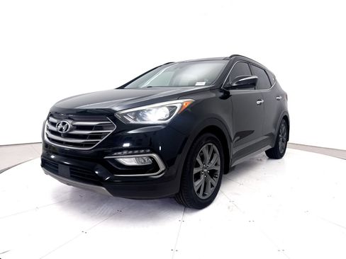 Used 2017 Hyundai Santa Fe Sport w/ 2.0T Ultimate Tech Package 05 FWD image 3
