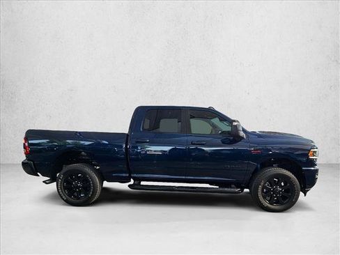 Used 2024 RAM 2500 Laramie w/ Night Edition AWD/4WD image 4
