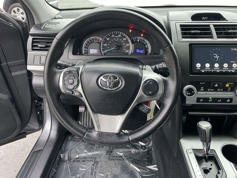 Used 2012 Toyota Camry SE image 23