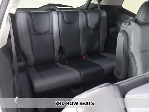 Used 2023 Subaru Ascent Onyx Edition image 8