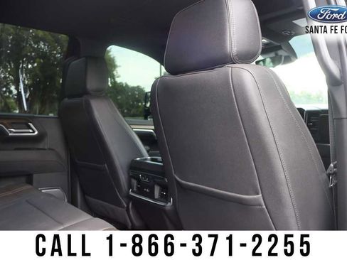 Used 2025 Chevrolet Silverado 2500 High Country w/ High Country Premium Package AWD/4WD image 33