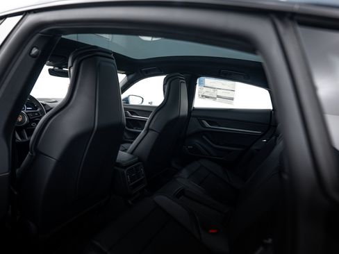 New 2026 Porsche Taycan image 21
