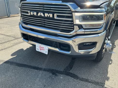 Used 2022 RAM 3500 Laramie AWD/4WD image 14