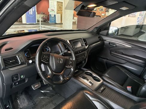 Used 2019 Honda Passport Sport image 11