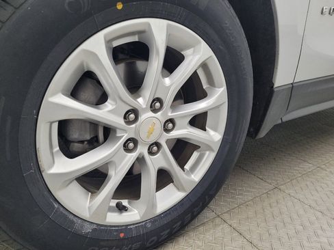 Used 2020 Chevrolet Equinox LT image 31