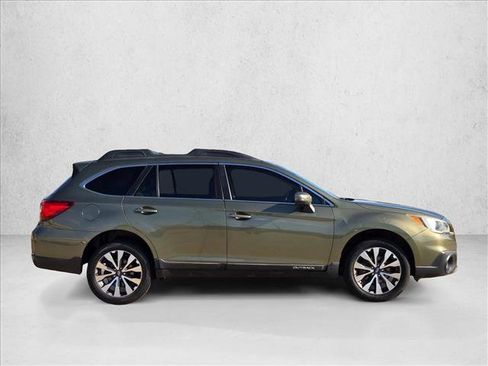 Used 2015 Subaru Outback 2.5i Limited AWD/4WD image 4
