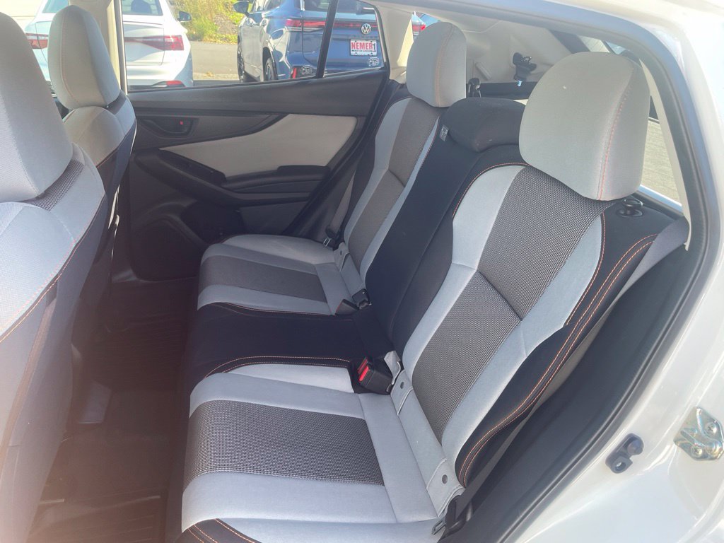 Used 2019 Subaru Crosstrek 2.0i Premium AWD/4WD image 16