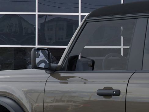 New 2025 Ford Bronco 4-Door image 22