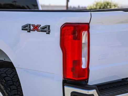 Used 2024 Ford F250 XLT w/ Snow Plow Prep Package AWD/4WD image 9