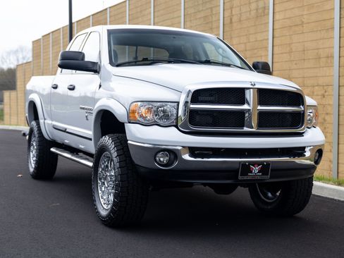 Used 2005 Dodge Ram 2500 Truck SLT w/ Quad Cab Big Horn Value Group image 15