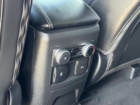 Certified 2022 Ford Explorer XLT w/ Equipment Group 202A image 25