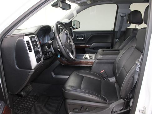 Used 2018 GMC Sierra 1500 SLT AWD/4WD image 18