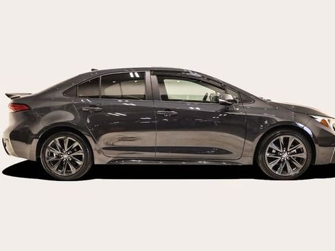 Used 2024 Toyota Corolla XSE image 4