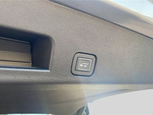 New 2026 Buick Enclave Sport Touring w/ Power Package image 12