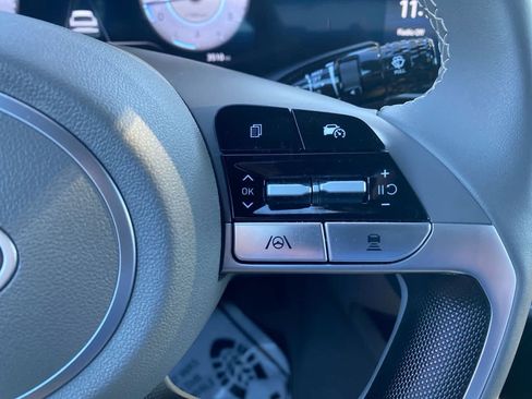 New 2025 Hyundai Elantra SEL w/ Cargo Package image 22