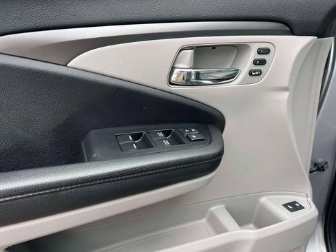 Used 2022 Honda Pilot Special Edition image 16