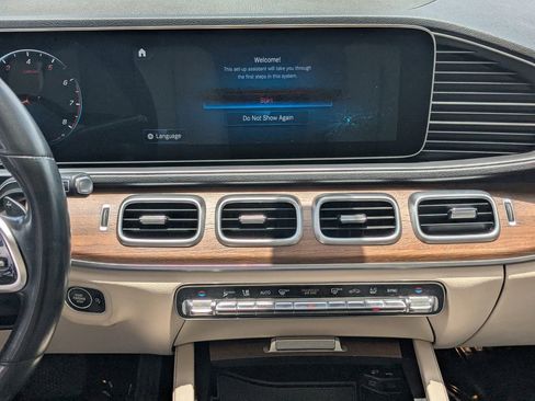 Certified 2022 Mercedes-Benz GLE 350 w/ Premium Package image 5