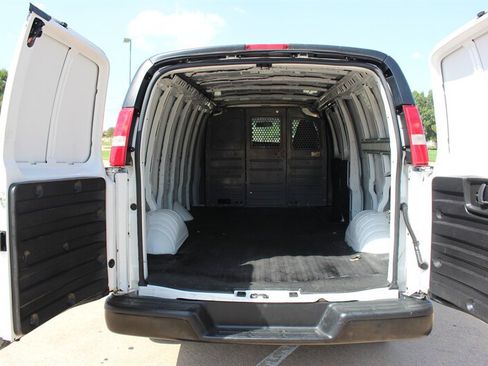 Used 2021 Chevrolet Express 2500 Extended w/ Driver Convenience Package RWD image 8