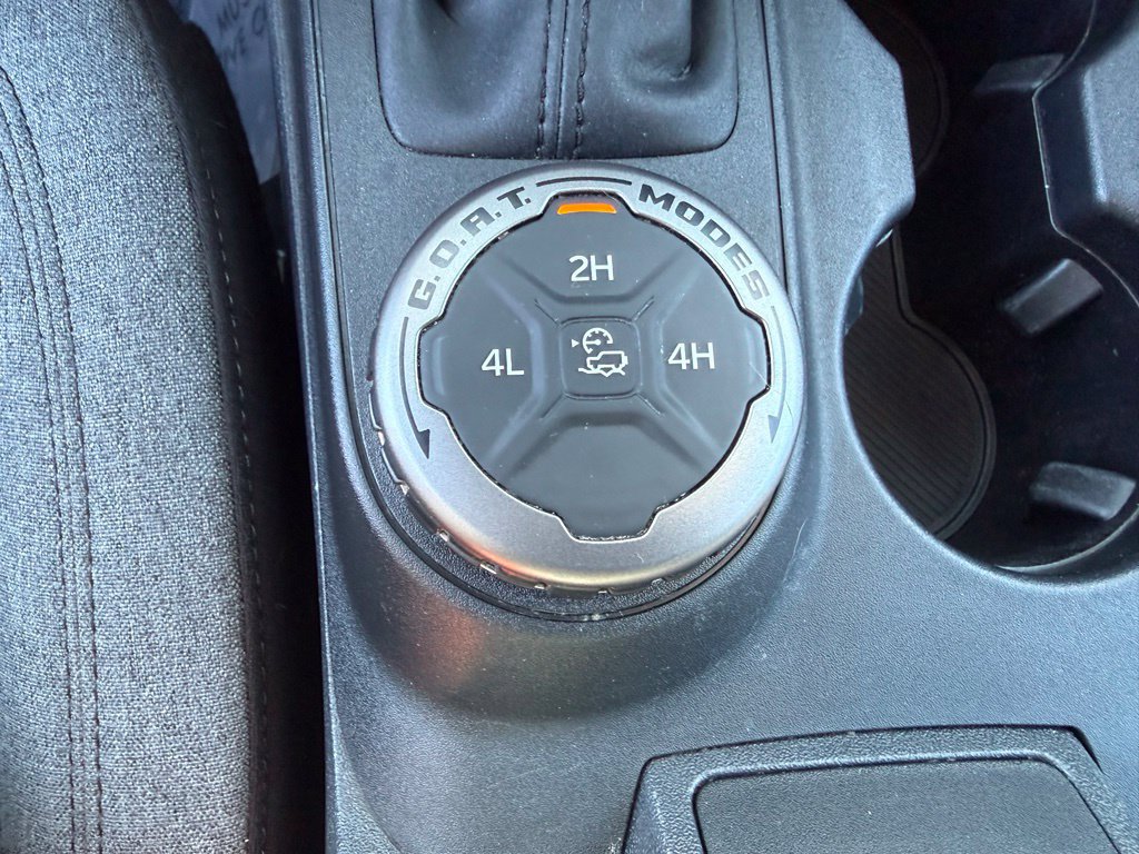 Used 2023 Ford Bronco 2-Door AWD/4WD image 25