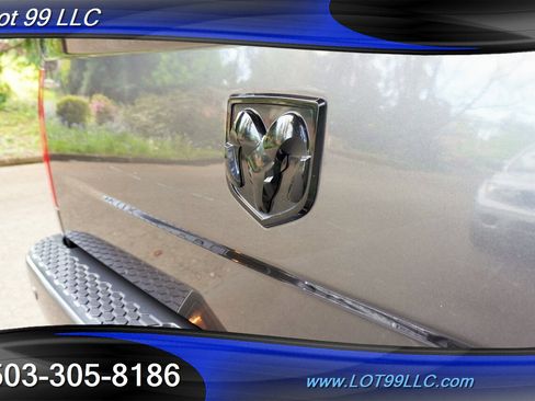 Used 2018 RAM 2500 Laramie w/ Sport Appearance Group AWD/4WD image 31