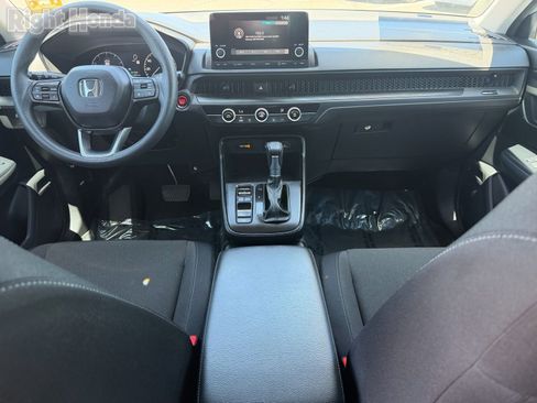 Used 2024 Honda CR-V LX image 17