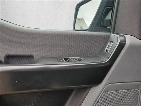 Used 2023 Ford F150 XL image 22