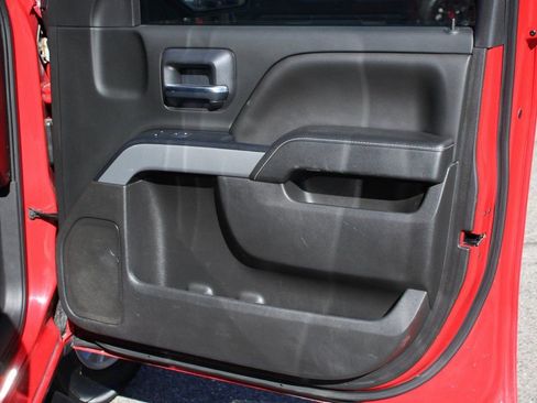 Used 2018 Chevrolet Silverado 1500 LT w/ Texas Edition image 38