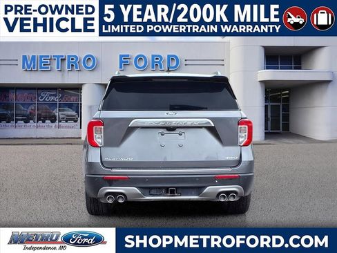 Used 2022 Ford Explorer Platinum w/ Equipment Group 601A image 5