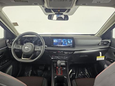 New 2026 Nissan Kicks SR w/ Cold Weather Package image 27