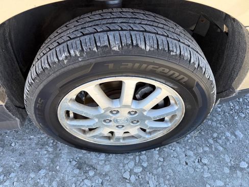 Used 2006 Buick Rendezvous CXL w/ CXL Preferred Equipment Group image 12