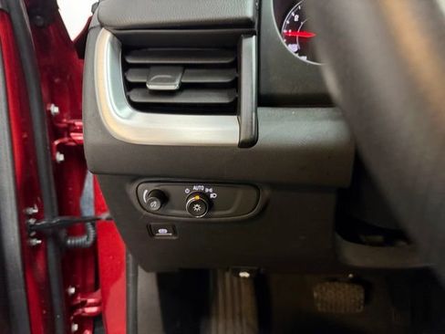 Certified 2023 GMC Terrain SLE w/ Driver Convenience Package image 25