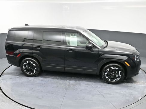 Used 2025 Hyundai Santa Fe SE AWD/4WD image 48