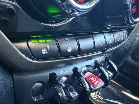 Used 2022 MINI Cooper Countryman FWD image 18