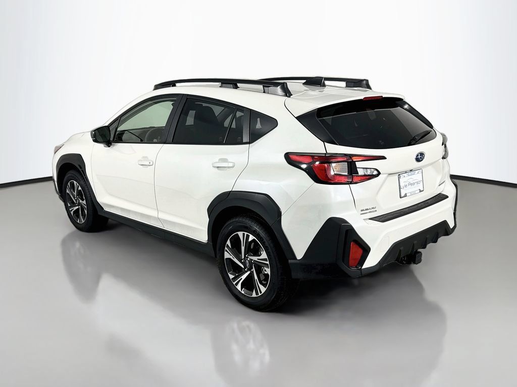 Used 2025 Subaru Crosstrek 2.5i Premium AWD/4WD image 3