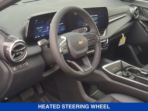 New 2026 Chevrolet Equinox LT w/ Convenience Package II AWD/4WD image 11