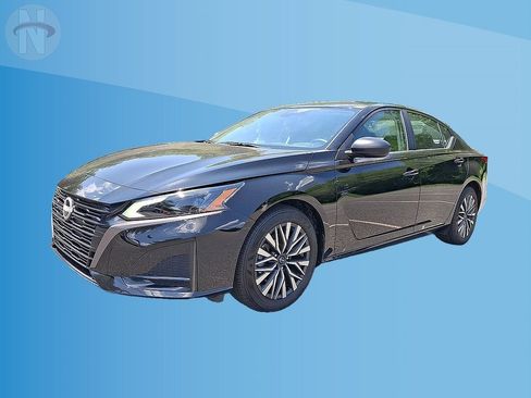 Used 2026 Nissan Altima 2.5 SV FWD image 10